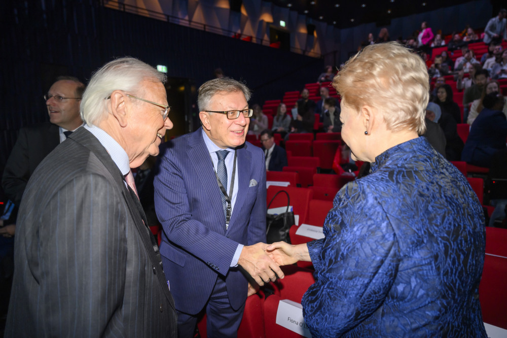 From left: Former ambassador Torbjørn Frøysnes, Tacan Ildem, chairman of EDAM, Centre for Economics and Foreign Policy Studies, Istanbul, Ambassador (R) and Dalia Grybauskaite, Lithuanian politician and fmr. president of Lithuania