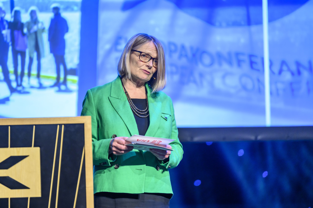 Conference moderator, Sunniva Whittaker, rector of the University of Agder